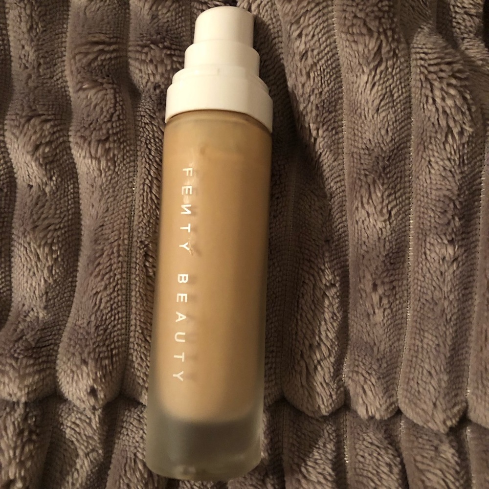 ❌SOLD❌Fenty Foundation